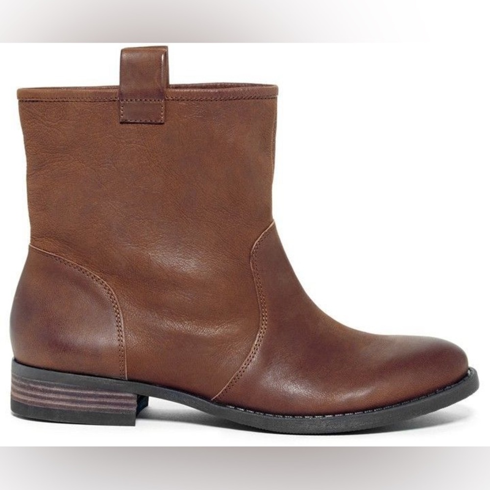Nordstroms Sole Society Natasha Boot, above ankle, size 10, brown/vintage cognac